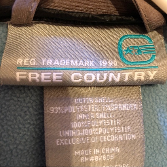 Free Country softshell jacket. - Picture 2 of 14